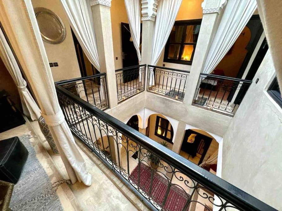 Riad Art De Vivre Avec Jacuzzi Marakeş Dış mekan fotoğraf