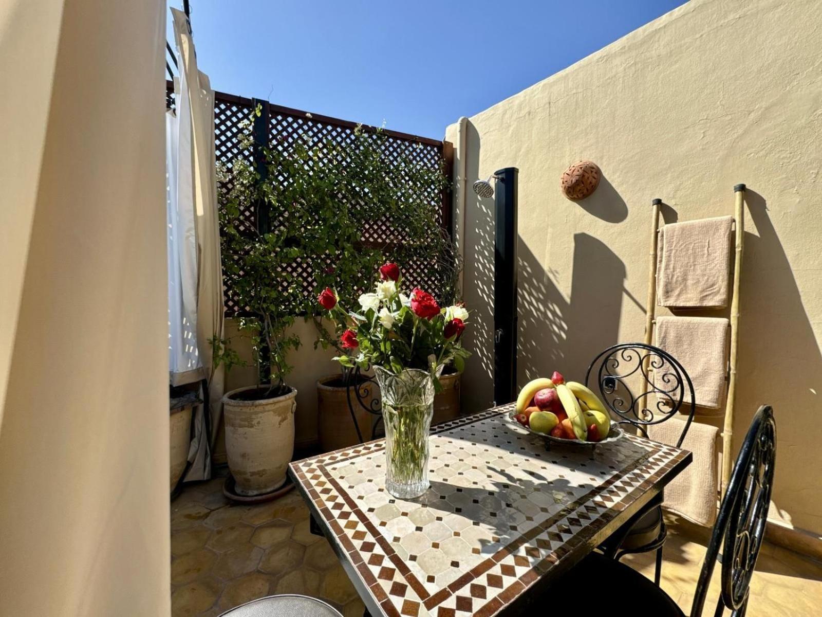 Riad Art De Vivre Avec Jacuzzi Marakeş Dış mekan fotoğraf