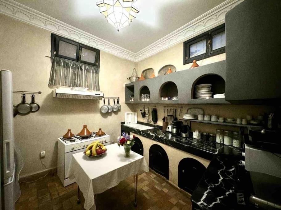 Riad Art De Vivre Avec Jacuzzi Marakeş Dış mekan fotoğraf