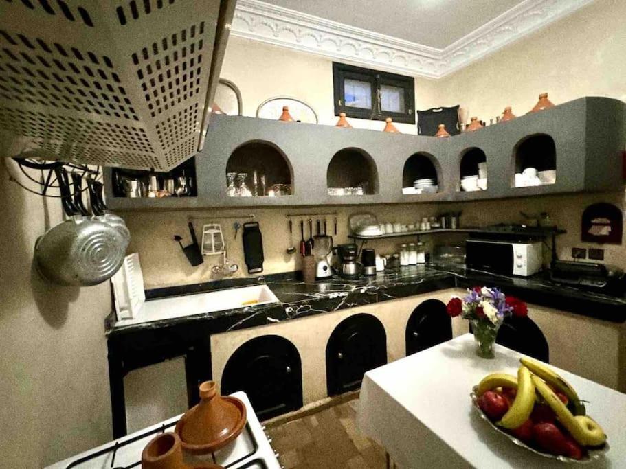 Riad Art De Vivre Avec Jacuzzi Marakeş Dış mekan fotoğraf